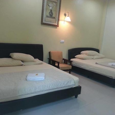 Casavilla Travellers Lodge Taiping Exterior photo